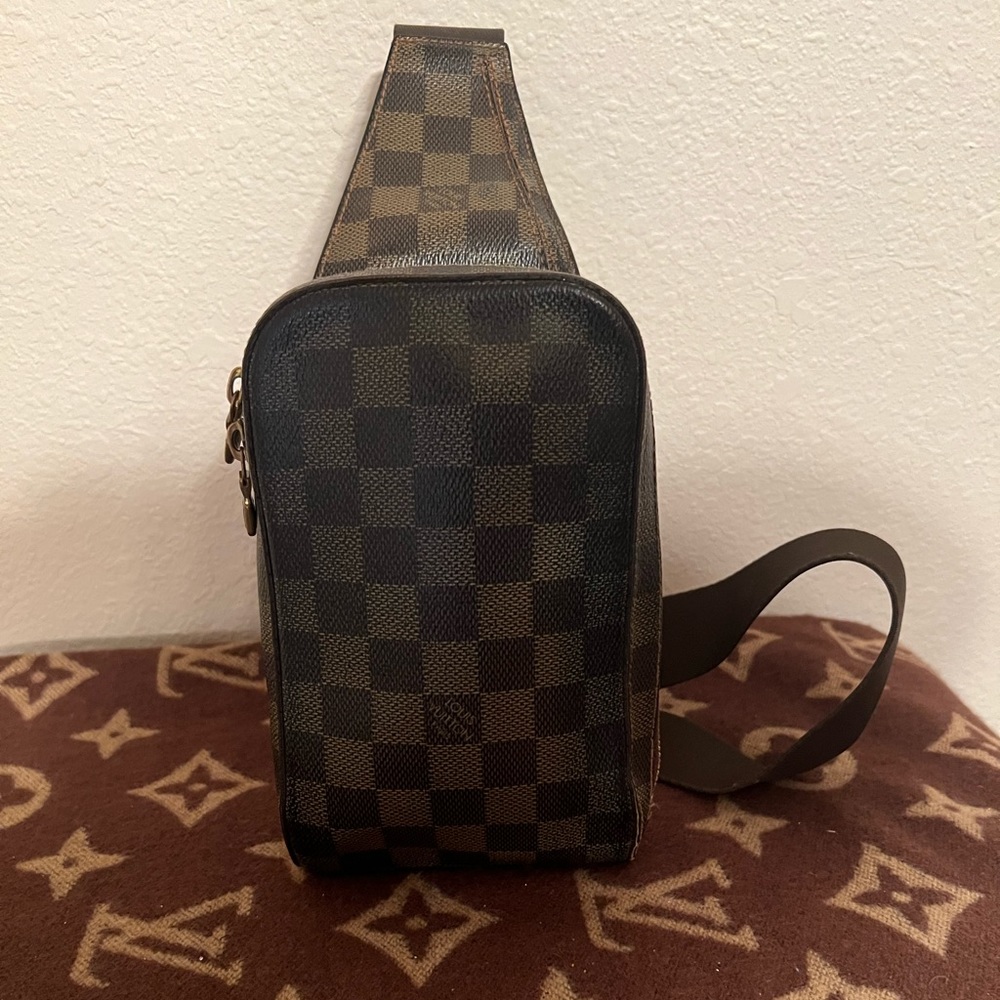 Louis Vuitton Damier Geronimo Crossbody or Sling Bag